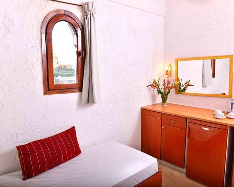 Krits Hotel