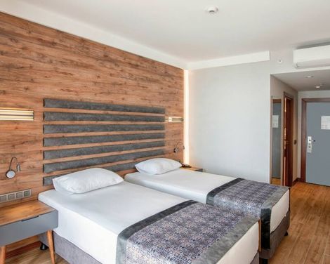 Riviera Zen Hotel