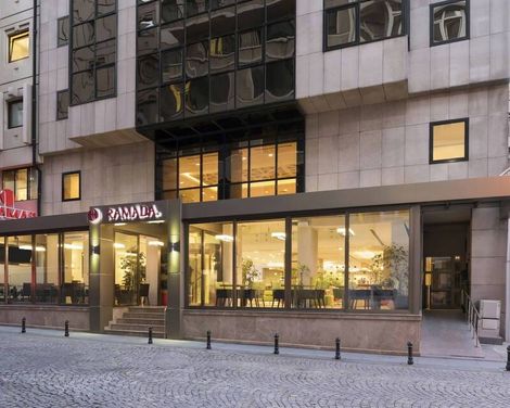 Ramada By Wyndham Istanbul Taksim-3