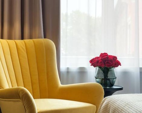 Golden Queen Apartments