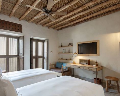 Al Seef Heritage Hotel Dubai Curio Collection by Hilton