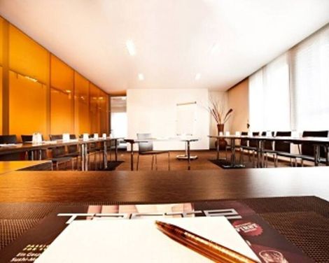 East Hotel & Restaurant-3