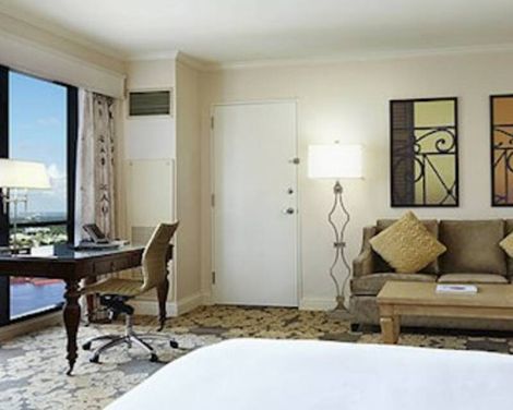 Hilton New Orleans Riverside-2