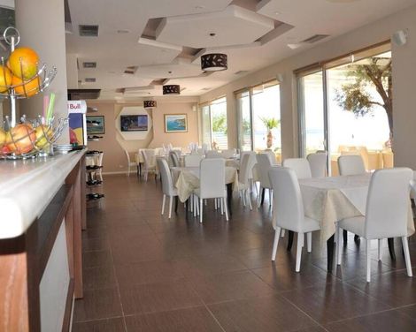Coral Hotel & Resort