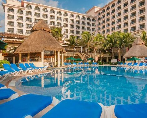 GR Solaris Cancun