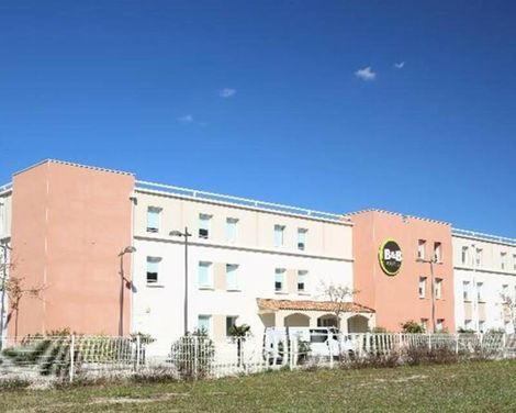 B&B HOTEL Marseille Aéroport Saint-Victoret-1