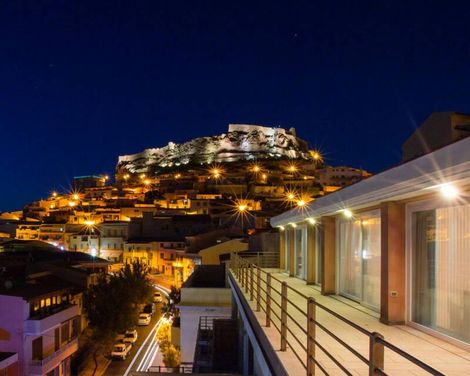 Janus Hotel