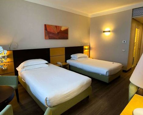 Best Western Plus Hotel Le Favaglie-0