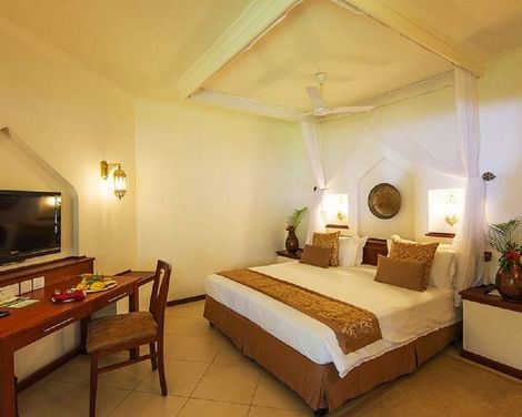 Sea Cliff Resort & Spa