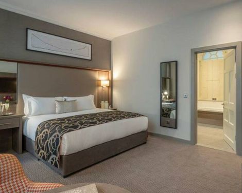 Clayton Hotel Charlemont
