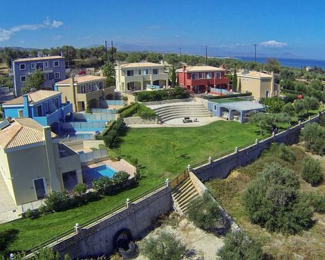 Carme Villas Resort-1