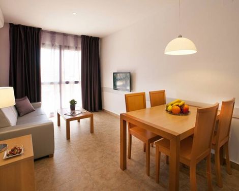 Leo Punta Umbria - Adults Only