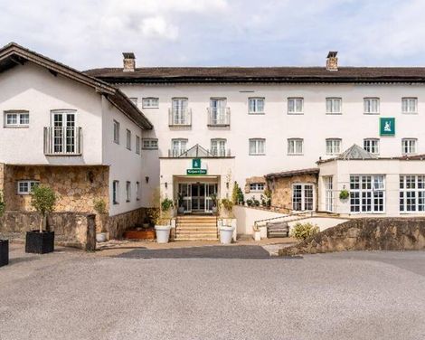 Airport Inn Manchester Hotel & Spa
