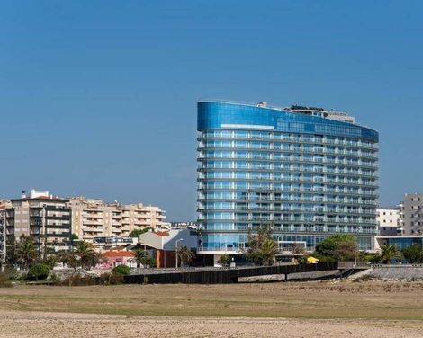 Eurostars Oasis Plaza