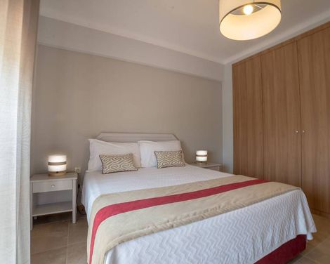 Apartamentos Turisticos Flor da Rocha