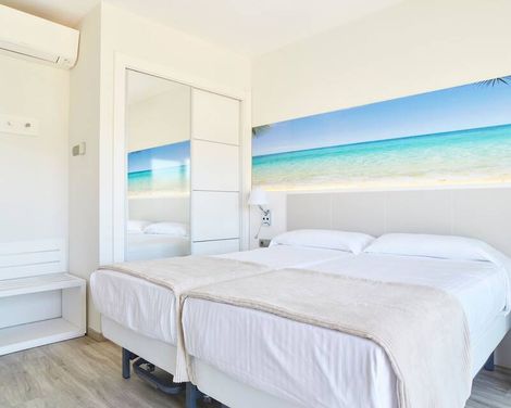 Invisa Hotel Es Pla - Adults Only