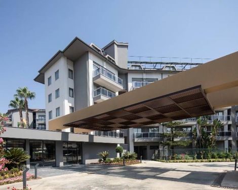 Green Garden Resort & Spa Hotel-3