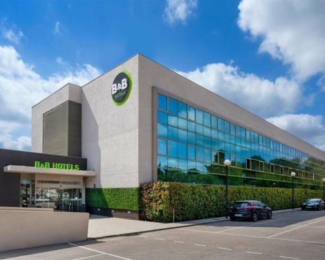 B&B Hotel Barcelona Sant Cugat-1