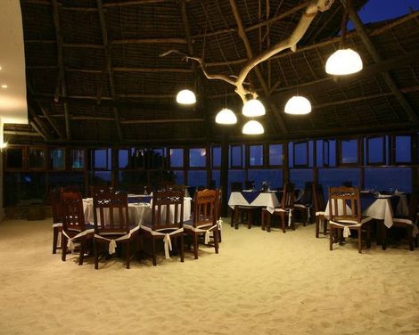 Karafuu Beach Resort & Spa-3