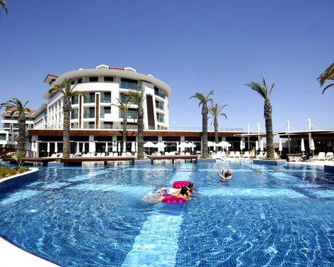 Sunis Evren Beach Resort Hotel & SPA