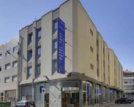 TRYP by Wyndham Porto Centro Hotel-2
