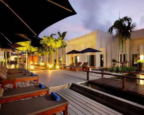 Blu Pine Villa & Pool Access-3