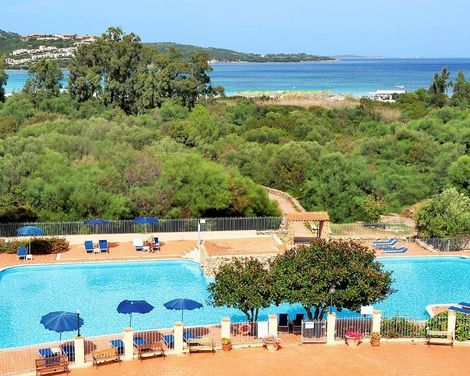 Colonna Beach Hotel & Apartments-2