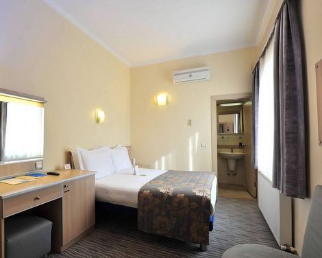 Hotel Olimpiyat-2