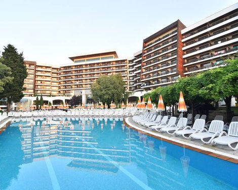 Flamingo Grand Hotel & Spa