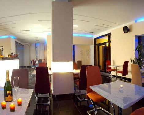 Relax Inn-3
