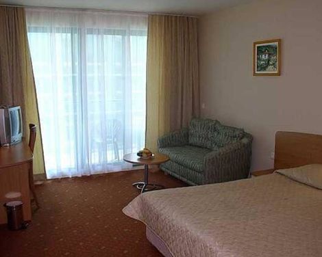 Hotel Diamond-1