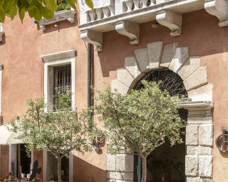 Ca' Pisani Deco Design Hotel