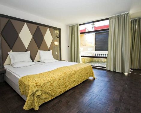 Villas Elenite
