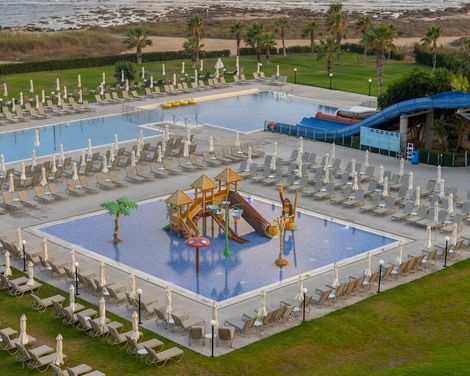 Louis Phaethon Beach