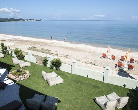 Cressida Seaside Apartments