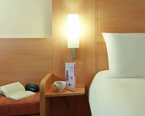 Hôtel ibis Cannes Plage La Bocca-3