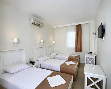 Summer Garden Suites & Beach Hotel-3