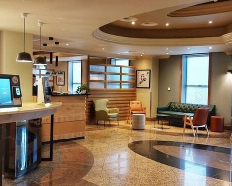 B&B HOTEL London Heathrow