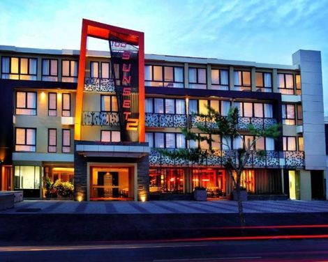 Sunset Kuta Hotel & Ballroom-1