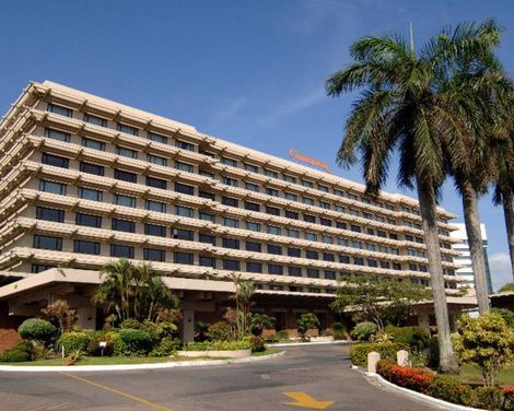 Cinnamon Lakeside Colombo -0