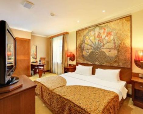 Lindner Hotel Prague Castle-0