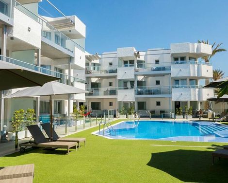 Servatur Terrazamar & Sunsuite-1