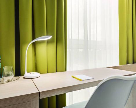 Super 8 by Wyndham Hamburg Mitte-0