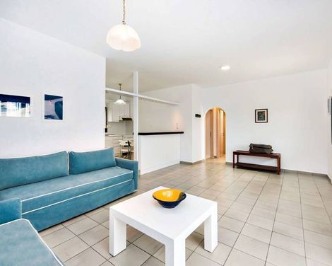 Eva Mare Hotel & Suites