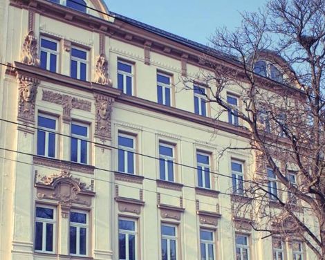 4 Beds & More Apartments