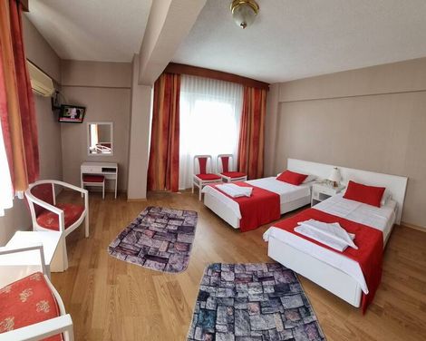 Hotel Saadet