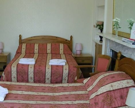 Menzies Guesthouse-0