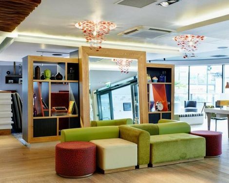 Holiday Inn London-Brentford Lock-0