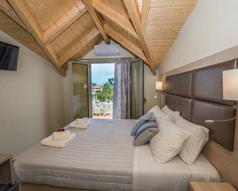 Amour Holiday Resort