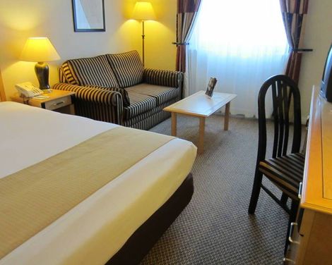 Crowne Plaza London - Kings Cross-3